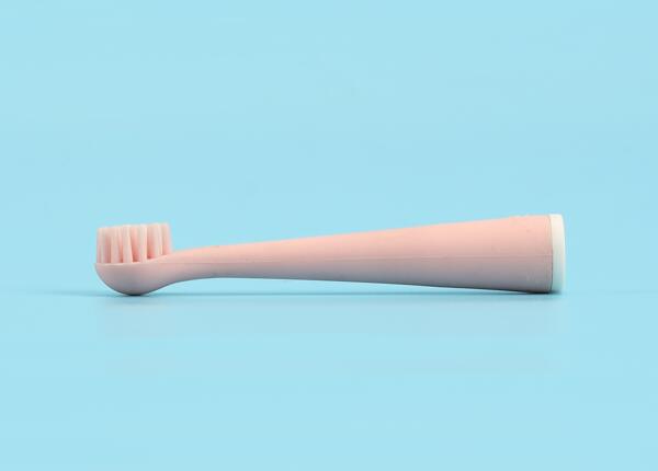 硅膠頭電動牙刷使用方法介紹：硅膠刷頭就這樣用！